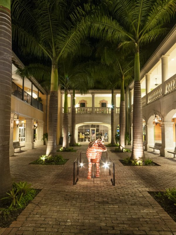 Limegrove_Palm Courtyard-10